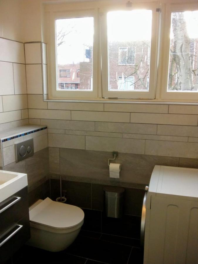Aldo, Not For Parties, Not A Hotel, Room With Shared Bathroom, No Kitchen Amsterdam Exterior foto