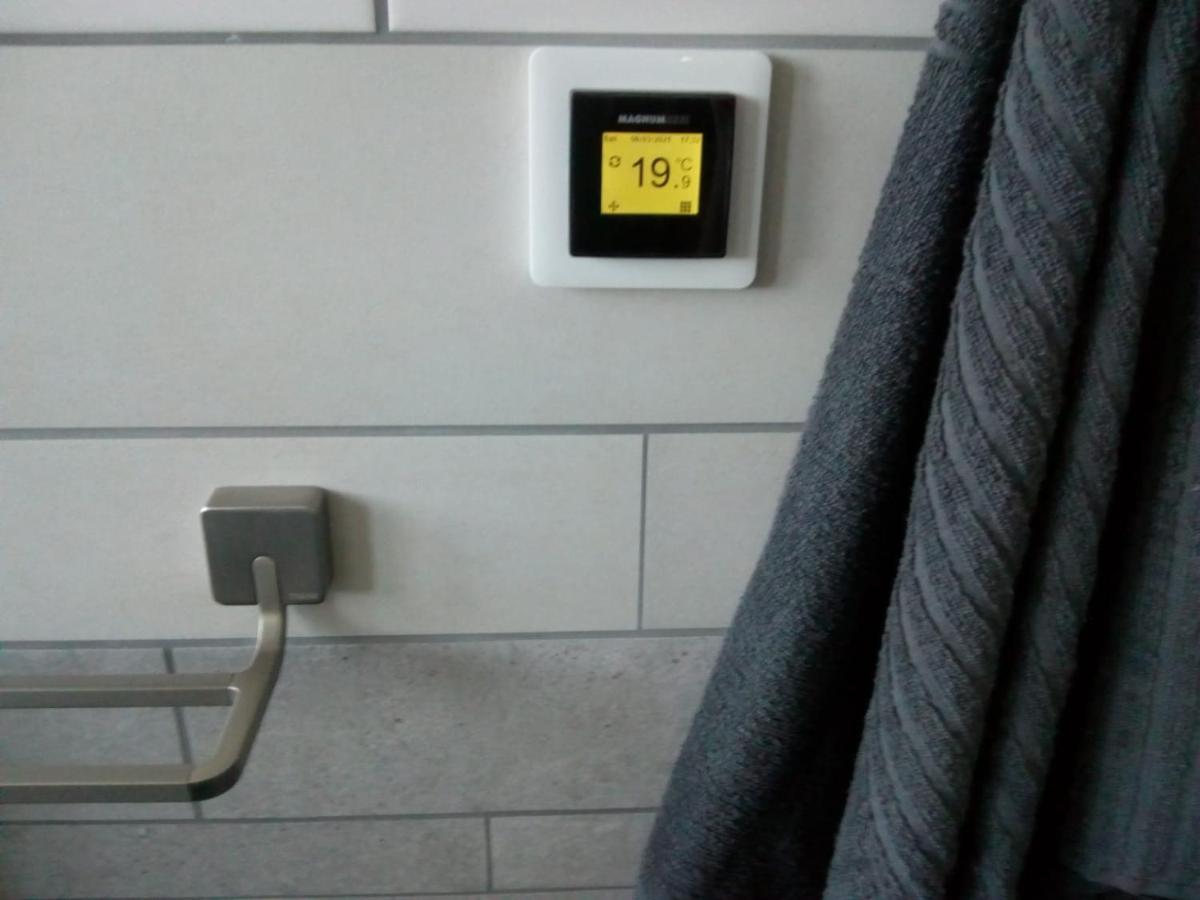 Aldo, Not For Parties, Not A Hotel, Room With Shared Bathroom, No Kitchen Amsterdam Exterior foto