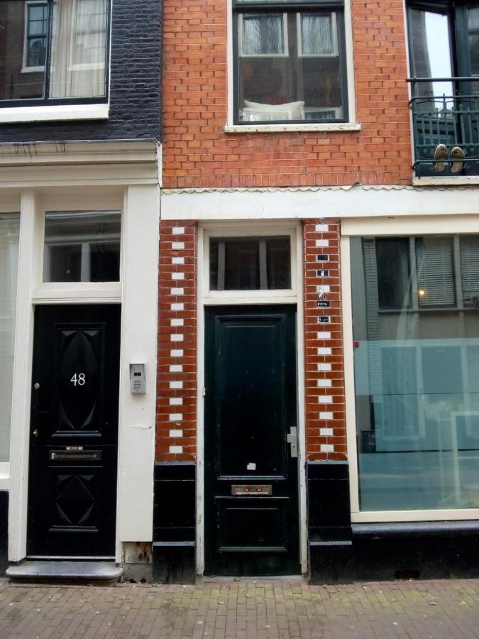 Aldo, Not For Parties, Not A Hotel, Room With Shared Bathroom, No Kitchen Amsterdam Exterior foto